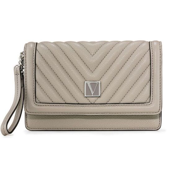 VICTORIA'S SECRET
The Victoria Tech Wristlet - Picture 1 of 3